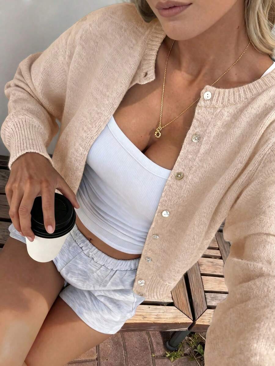 Damen Strickjacke Y2K Stil – Lässiger Rundhals Cardigan mit Knopfleiste für Alltag & Büro